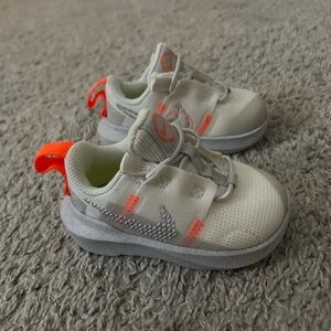 Nike crater impact toddler shoes 4c